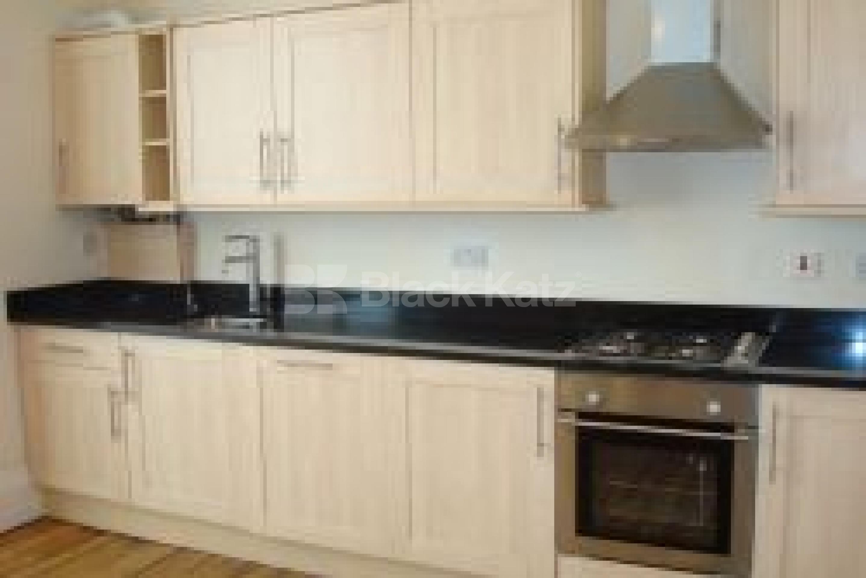 			NEW INSTRUCTION!!, 1 Bedroom, 1 bath, 1 reception Flat			 Hatchard Road, ARCHWAY N19